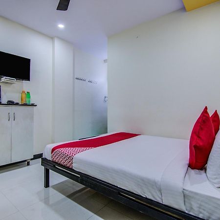 Collection O Spar Grand Hotel วิสาขปัตนัม ภายนอก รูปภาพ