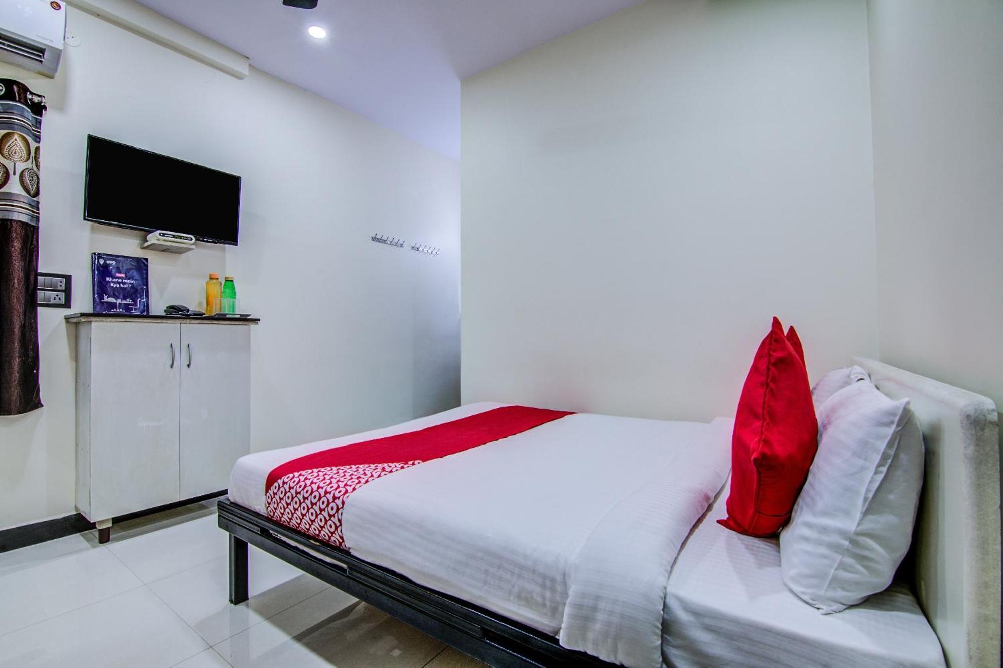 Collection O Spar Grand Hotel วิสาขปัตนัม ภายนอก รูปภาพ