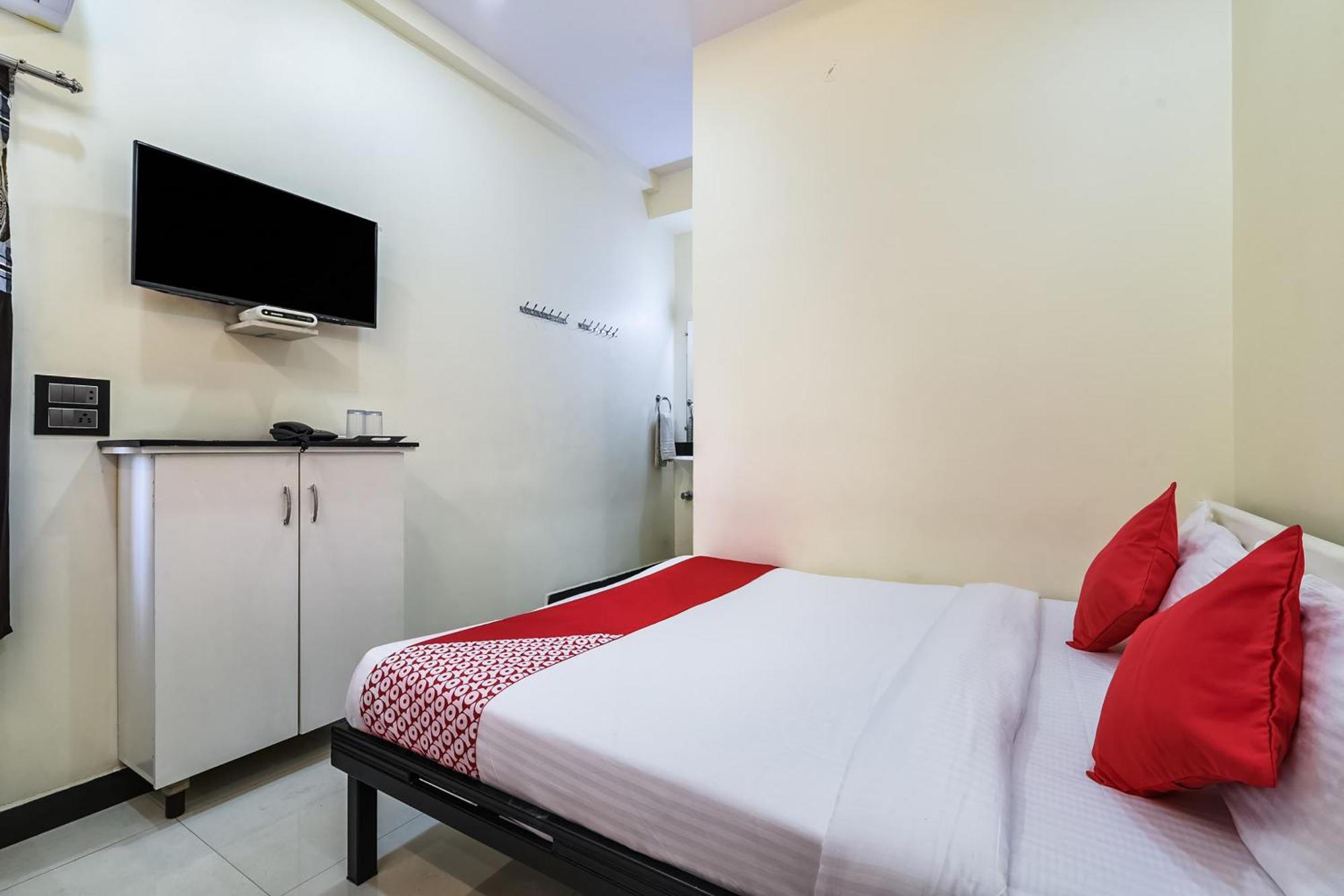 Collection O Spar Grand Hotel วิสาขปัตนัม ภายนอก รูปภาพ