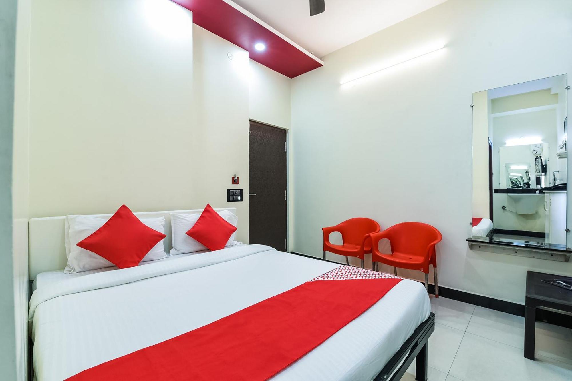 Collection O Spar Grand Hotel วิสาขปัตนัม ภายนอก รูปภาพ